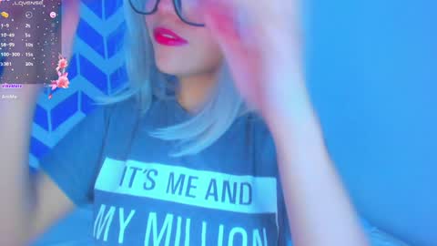 Snapshot of alice_lacroux chatting on January 26, 2025, 7:10 am Alice online show from January 26, 2025, 7:10 am