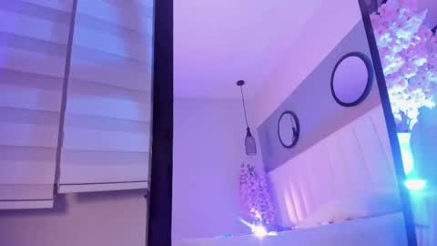 alice_lodge online show from February 21, 2025, 9:34 am