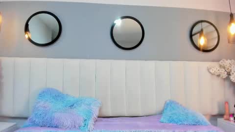 alice_lodge online show from October 24, 2025, 4:09 am