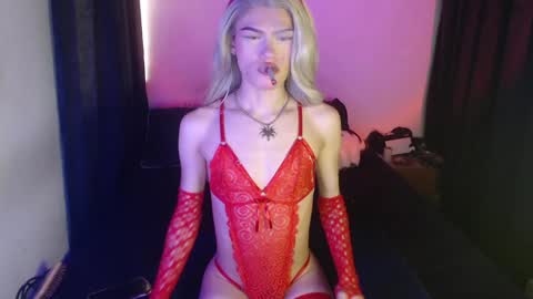 alice_m00nn online show from December 6, 2024, 11:33 am