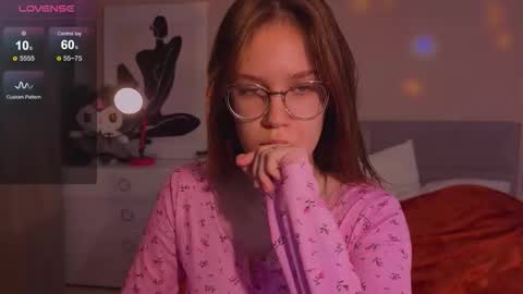 Alice online show from October 13, 2025, 4:45 am