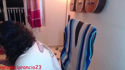 Alicia Aldara online show from October 6, 2025, 4:21 am