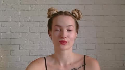 Snapshot of alice_sweet_01 chatting on September 9, 2025, 3:33 pm Alice online show from September 9, 2025, 3:33 pm