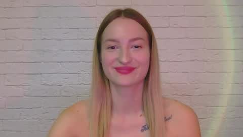 Snapshot of alice_sweet_01 chatting on October 18, 2025, 4:41 pm Alice online show from October 18, 2025, 4:41 pm