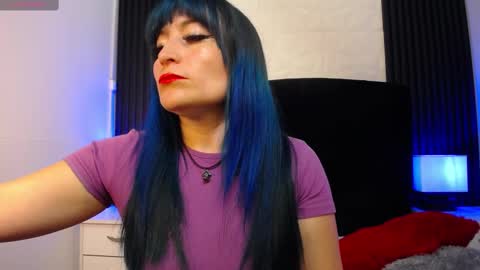 Alice online show from October 6, 2025, 7:00 pm