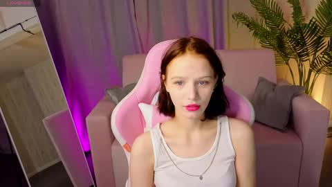 Snapshot of alice_time chatting on May 13, 2026, 1:14 am AliceTime online show from May 13, 2026, 1:14 am