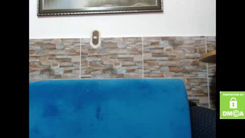 Snapshot of alice_trinity chatting on February 5, 2025, 6:15 pm Alice online show from February 5, 2025, 6:15 pm