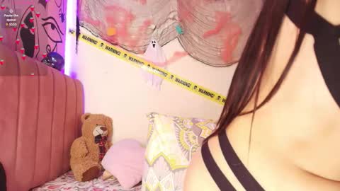   Alice  online show from October 16, 2025, 3:46 pm