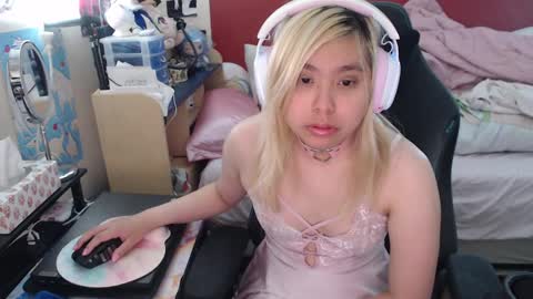 Alice Bambola online show from September 30, 2025, 12:59 am