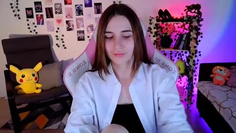 alicecharmy online show from December 10, 2024, 3:33 pm