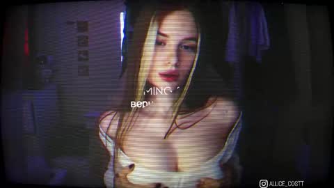 alicecost online show from December 19, 2025, 4:47 pm