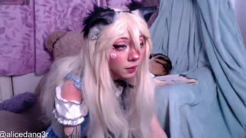 Snapshot of alicedang3r chatting on February 15, 2025, 12:15 am Alice online show from February 15, 2025, 12:15 am