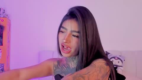 Alice  online show from November 24, 2025, 9:03 pm