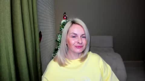 Alicee online show from December 21, 2025, 7:54 pm