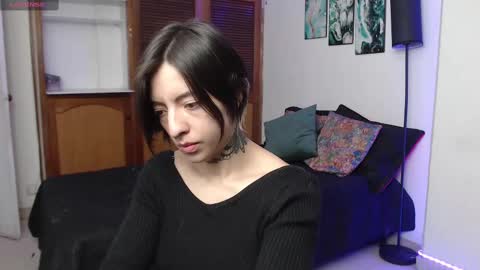 alicee_logan_ online show from October 2, 2025, 1:56 am