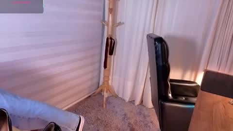 Aleja  online show from November 24, 2025, 11:21 am