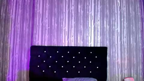 alicee_moonn online show from February 17, 2026, 10:05 pm