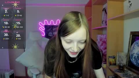 Alie online show from November 22, 2025, 3:38 am