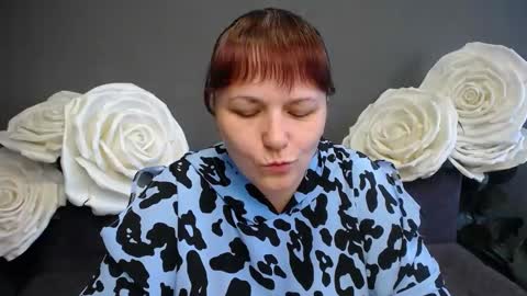 Snapshot of aliceinks chatting on September 14, 2025, 6:56 am AliceInks online show from September 14, 2025, 6:56 am