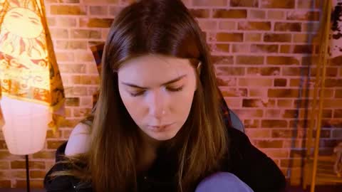 Alice online show from October 15, 2025, 5:18 am