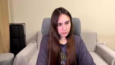 alicekollt online show from February 18, 2026, 6:59 pm