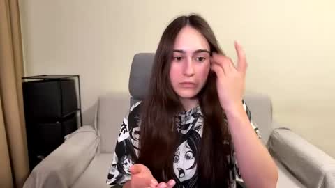 Snapshot of alicekollt chatting on June 7, 2026, 9:51 pm alicekollt online show from June 7, 2026, 9:51 pm