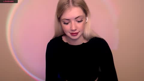 Alice online show from November 14, 2025, 8:02 am