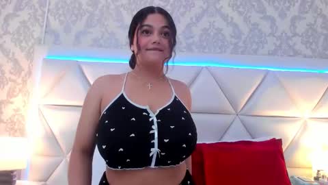 Alice Morelli  online show from March 28, 2026, 2:33 am