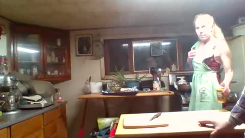 Snapshot of alicenjimmy chatting on October 25, 2025, 11:10 pm alicenjimmy online show from October 25, 2025, 11:10 pm
