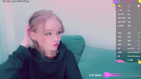 Alice online show from November 23, 2025, 3:39 am