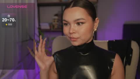 Snapshot of alicesweetlove chatting on December 14, 2024, 6:35 am Alice online show from December 14, 2024, 6:35 am