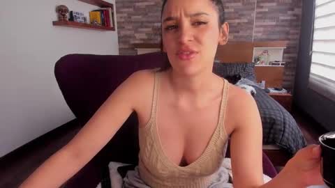 Alice online show from December 21, 2025, 5:53 pm