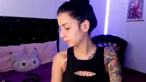 Alice online show from December 8, 2024, 7:00 pm