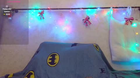 AliceWoolfy online show from January 7, 2025, 9:35 pm