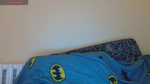 AliceWoolfy online show from September 22, 2025, 8:33 pm