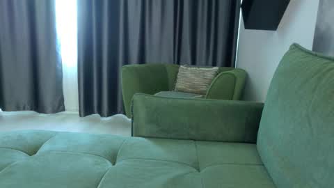 Snapshot of alicexsquirt chatting on January 17, 2026, 9:14 am Alice online show from January 17, 2026, 9:14 am