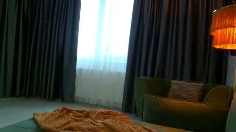 Snapshot of alicexsquirt chatting on February 13, 2026, 6:20 am Alice online show from February 13, 2026, 6:20 am