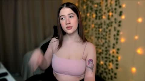 Alicia online show from October 23, 2025, 10:58 am