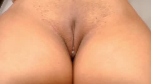 Alicia Kyse  online show from January 21, 2025, 3:04 am