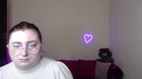 Snapshot of alicia_side_red chatting on April 23, 2026, 11:20 am Alicia online show from April 23, 2026, 11:20 am