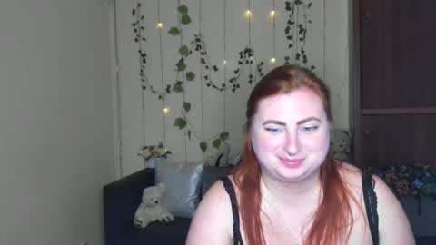 Snapshot of alicia_side_red chatting on June 5, 2026, 6:52 am Alicia online show from June 5, 2026, 6:52 am