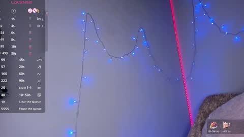 Jennyfer online show from January 3, 2025, 10:19 pm