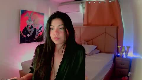 Snapshot of aliciabiden chatting on January 17, 2025, 1:13 pm aliciabiden online show from January 17, 2025, 1:13 pm