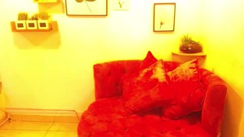 aliciacute    online show from February 7, 2026, 7:17 pm