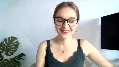 Alicia online show from March 13, 2026, 6:53 am