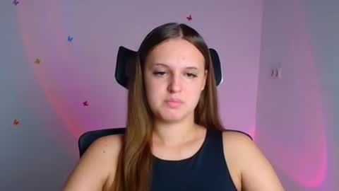 Snapshot of alicie_dream_ chatting on September 15, 2025, 12:05 pm Alicie online show from September 15, 2025, 12:05 pm