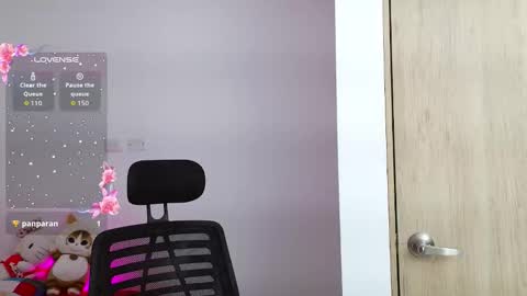 Snapshot of aliciia_23 chatting on March 4, 2026, 11:22 pm aliciia_23 online show from March 4, 2026, 11:22 pm