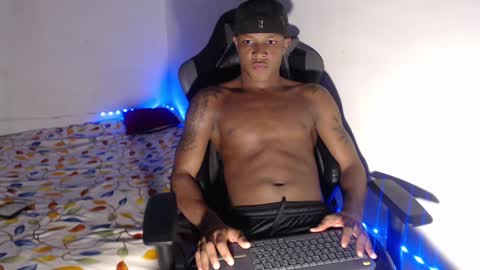 Snapshot of alid_17 chatting on December 11, 2024, 8:04 am Alid 17 online show from December 11, 2024, 8:04 am