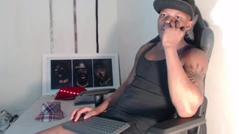 Snapshot of alid_17 chatting on December 14, 2024, 12:01 am Alid 17 online show from December 14, 2024, 12:01 am