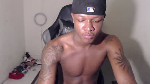 Snapshot of alid_17 chatting on January 7, 2025, 9:25 pm Alid 17 online show from January 7, 2025, 9:25 pm